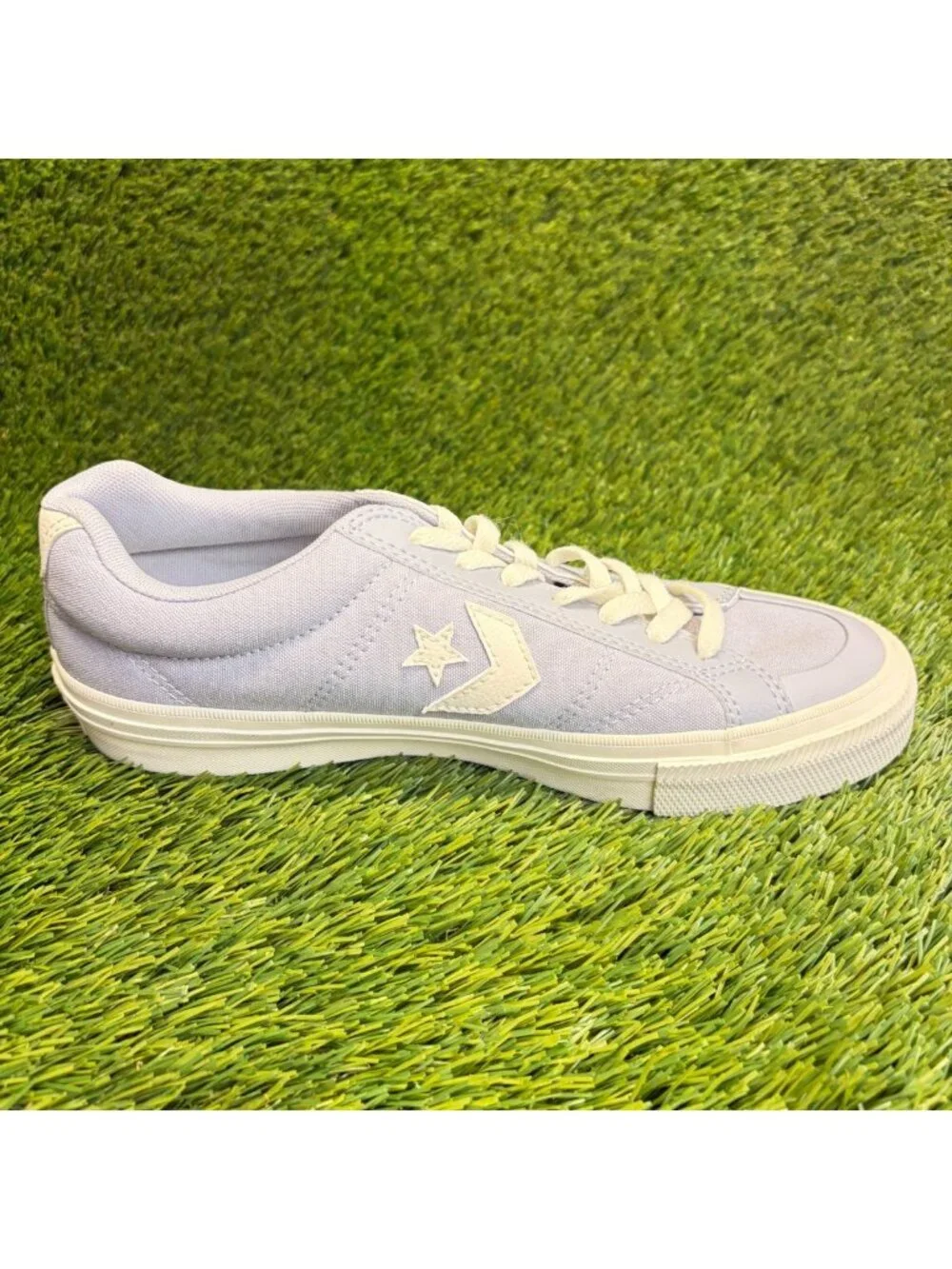 Converse Star Player 76 Low Mens Size 9 Purple White Athletic Shoes Sneakers
